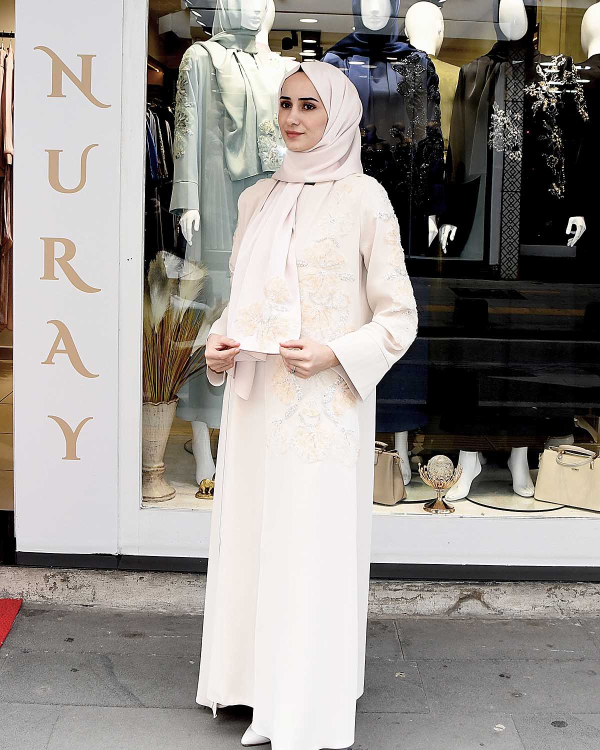 İnci Aplikeli Abaya Takim - Görsel 13