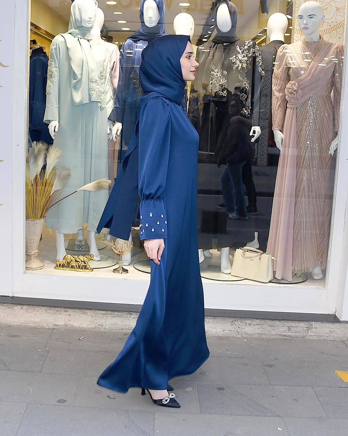 A Form Kalıbı Abiye Elbise - Görsel 3